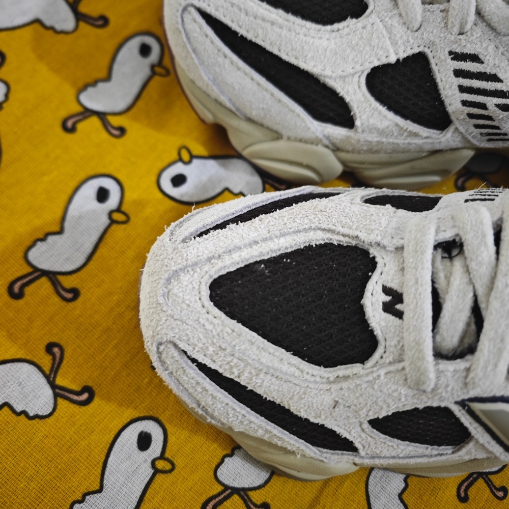 New Balance White and Black Athletic Lace-Up Sneakers - Picture 4 of 8